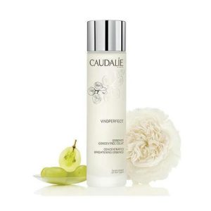 Эссенция Caudalie Vinoperfect против пигментных пятен для сияния кожи лица 150 мл