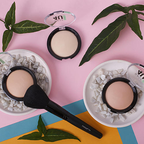 PARISA Cosmetics, Запеченная шелковистая пудра Base 4U, тон 02 Biege — изображение 4