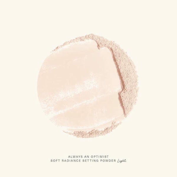 Пудра Rare Beauty Always an Optimist Soft Radiance Setting Powder Light 10g — изображение 2