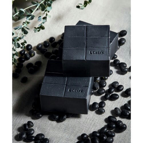 Dear, Klairs Мыло с древесным углем - Gentle black sugar charcoal soap, 100г — изображение 4