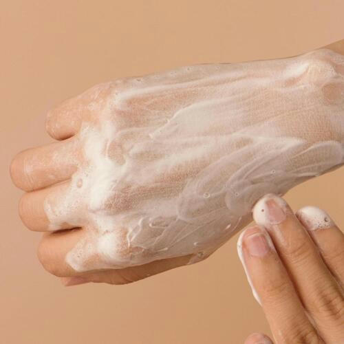 TheYEON Пенка для умывания - Vita7 daily-C foam cleanser, 150мл — изображение 4