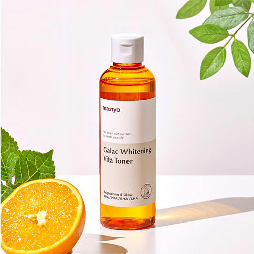 Manyo Мультивитаминный тонер для утомленной и тусклой кожи Galac Whitening Vita Toner 210мл — изображение 3