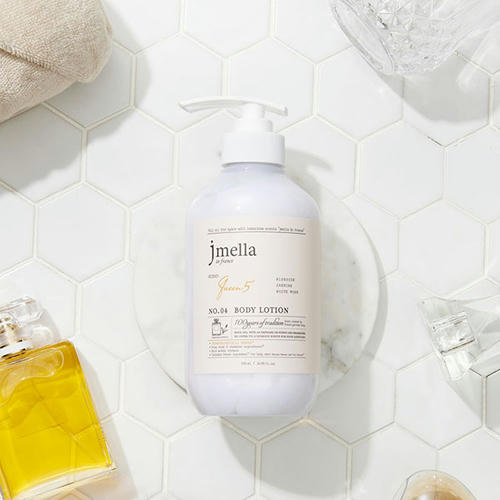 Jmella Парфюмированный лосьон для тела In France Queen 5 Body Lotion 500 мл — изображение 3