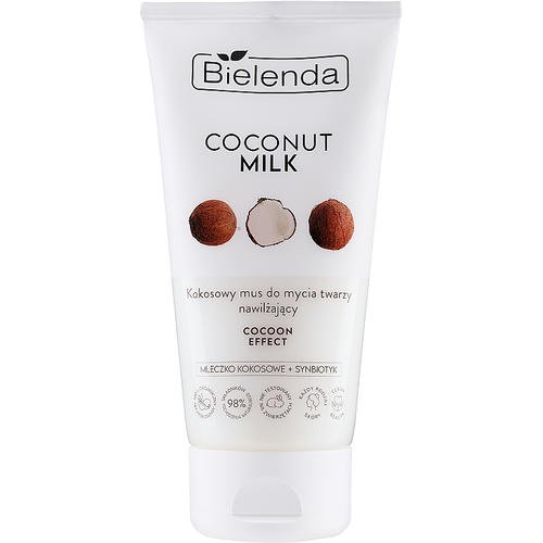 Bielenda Coconut Milk Moisturizing Face Mousse - Увлажняющий очищающий кокосовый мусс для лица, 135 мл.