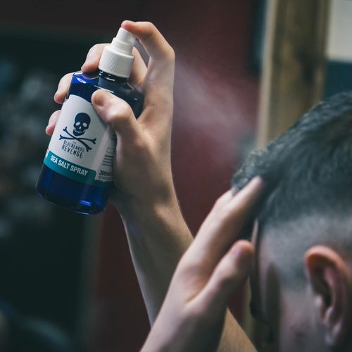 The Bluebeards Revenge Sea Salt Spray - Спрей для укладки волос с морской солью 300 мл — изображение 4